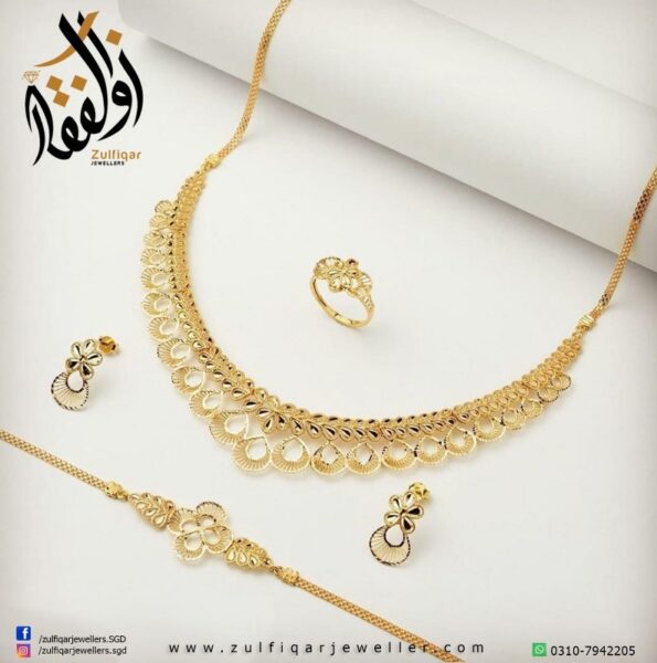 Gold Necklace Design 023