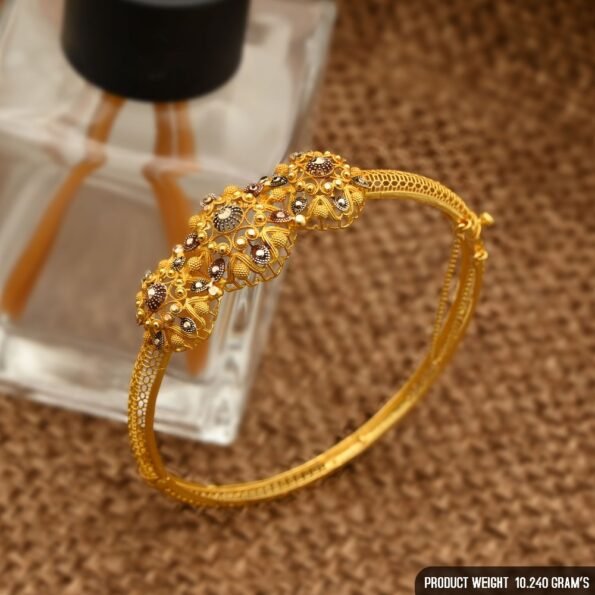 Gold Bracelet Design 060