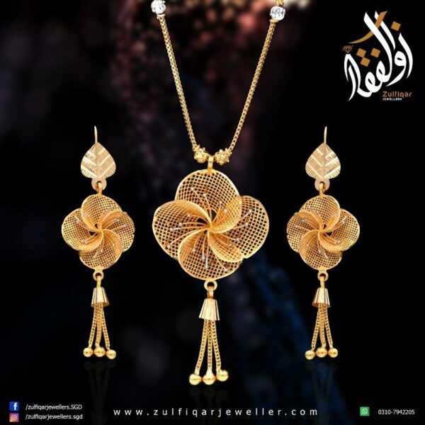 Gold Locket Design 002