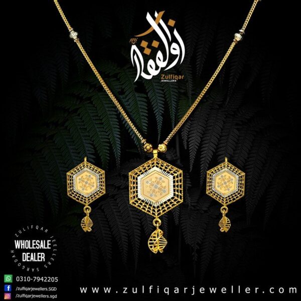 Gold Locket Design 028
